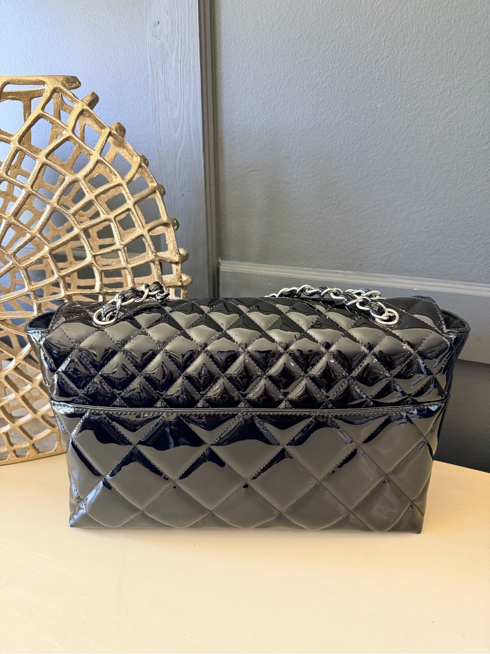 Chanel In the Business Flap Shoulder Bag | Black Patent Leather w/black card - Picture 3 of 8